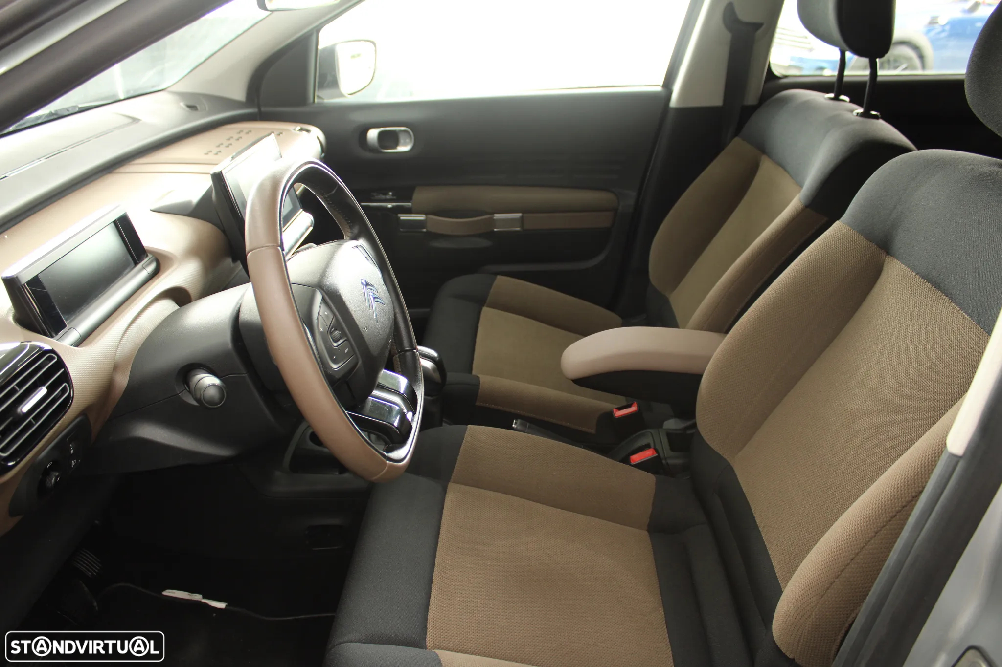 Citroën C4 Cactus 1.6 BlueHDi Feel - 27