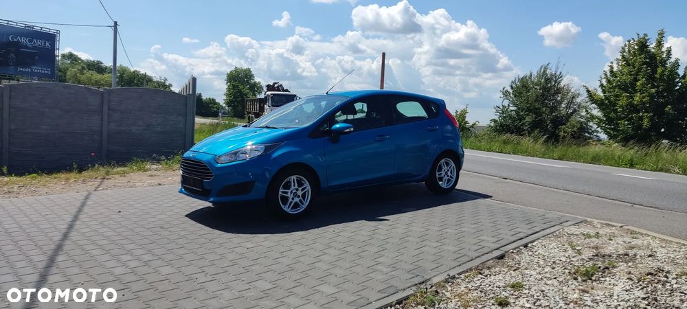 Ford Fiesta 1.25 Ambiente - 2