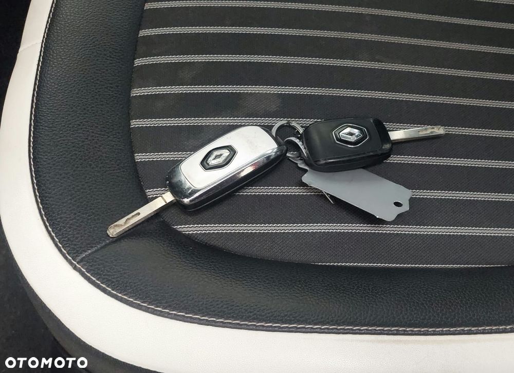Renault Twingo TCe 90 LIMITED - 17