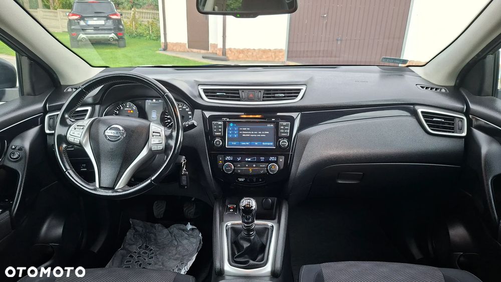 Nissan Qashqai 1.2 DIG-T N-Connecta - 10