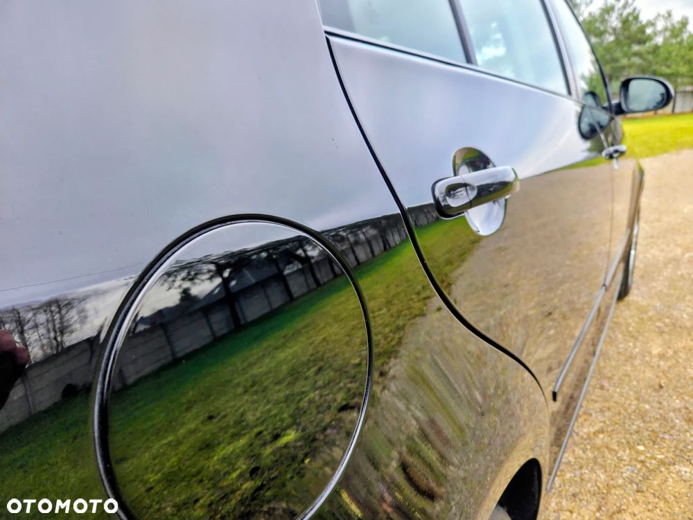 Volkswagen Golf Plus 2.0 TDI DPF Comfortline - 17