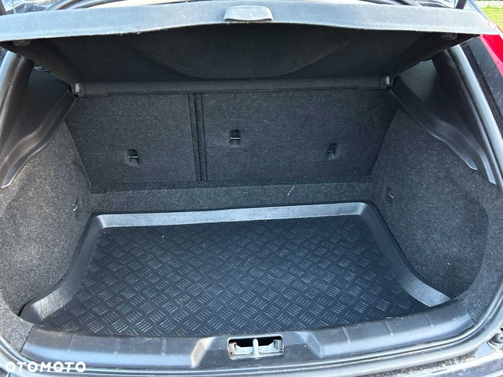 Volvo V40 - 6