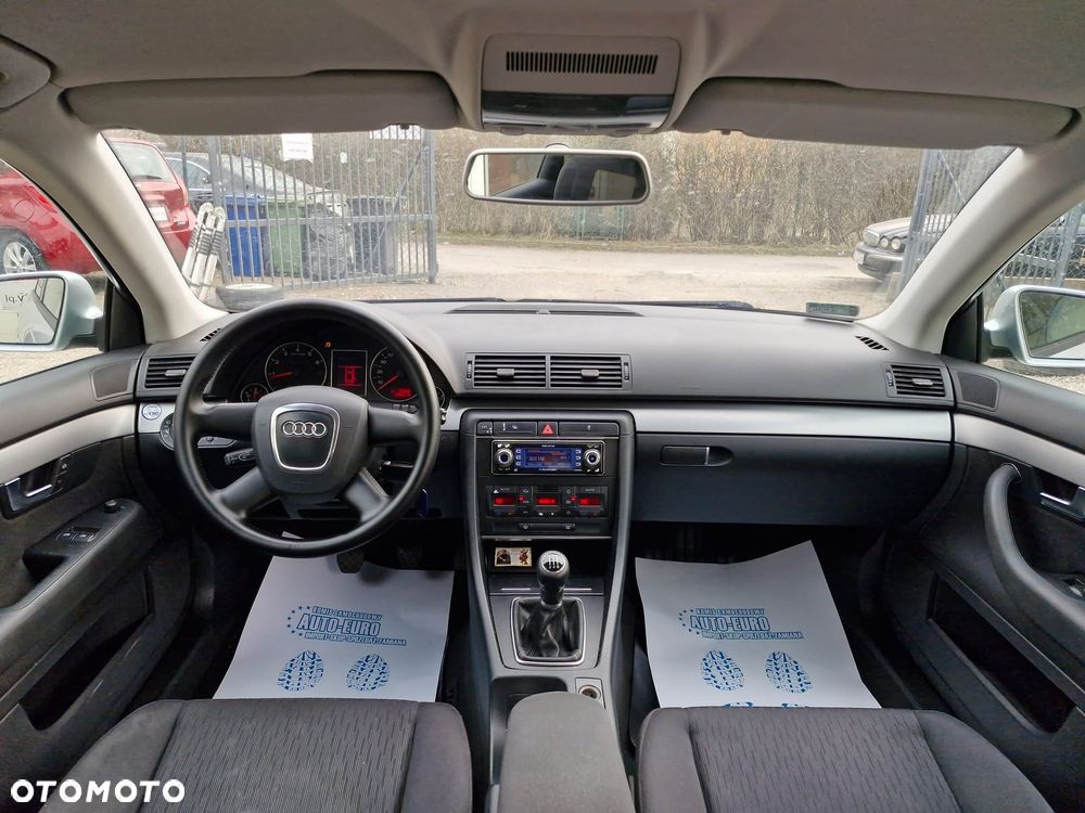 Audi A4 Avant 1.6 - 19