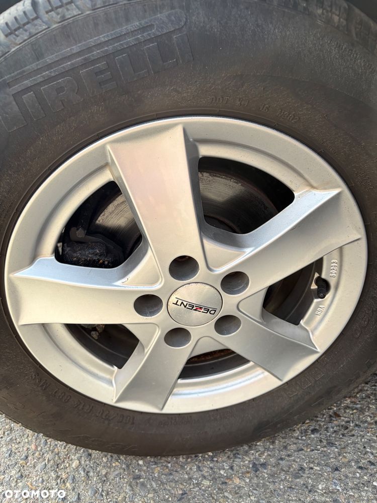 Skoda Fabia 1.2 HTP Fresh - 26