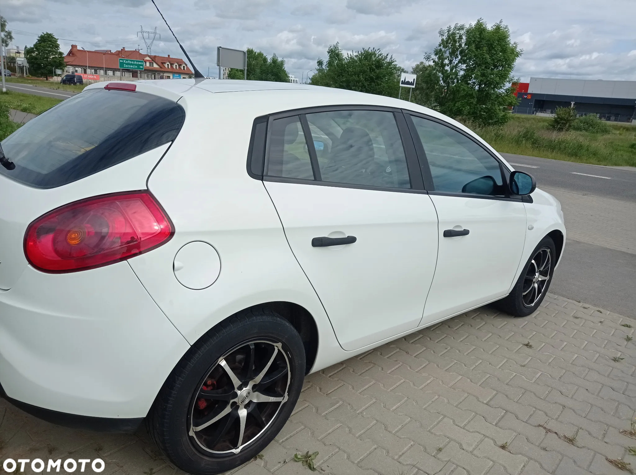 Fiat Bravo 1.4 T-Jet 16V Dynamic - 4