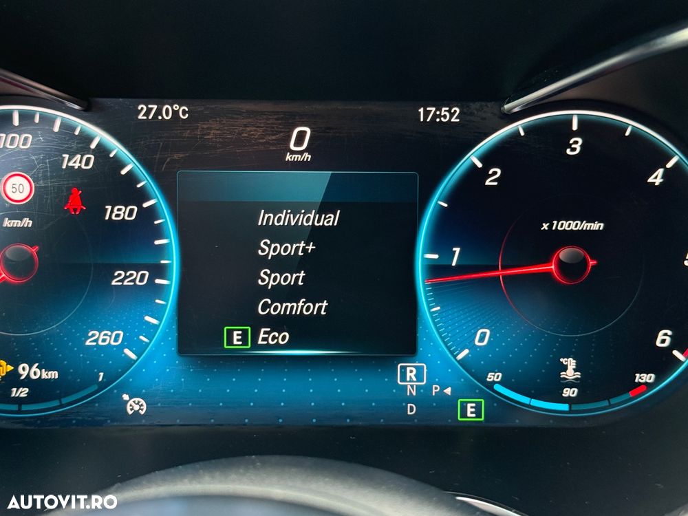 Mercedes-Benz C 220 d 4Matic 9G-TRONIC AMG Line - 28