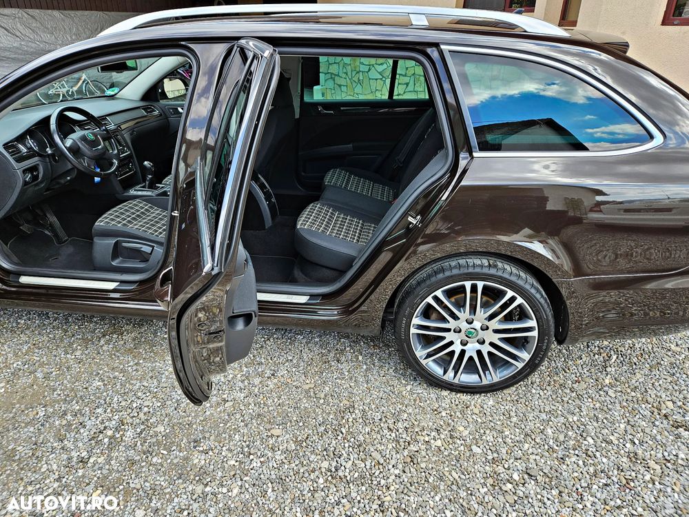 Skoda Superb 2.0 TDI Exclusive - 19