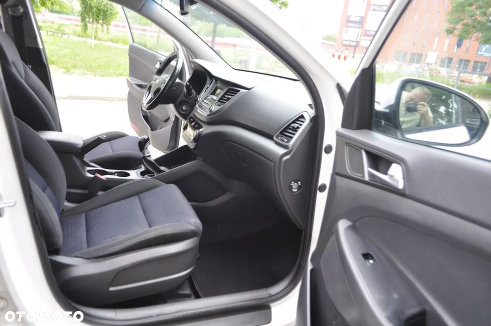 Kia Sportage 1.7 CRDI 2WD Edition 7 - 14