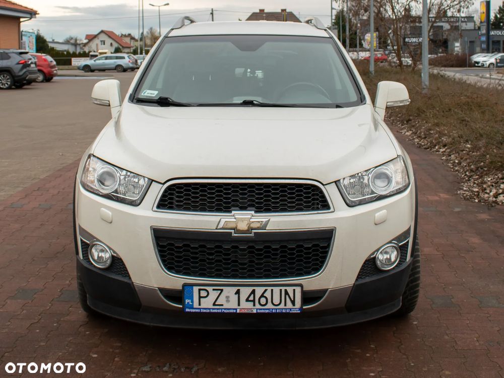 Chevrolet Captiva 2.4 LT+ - 8