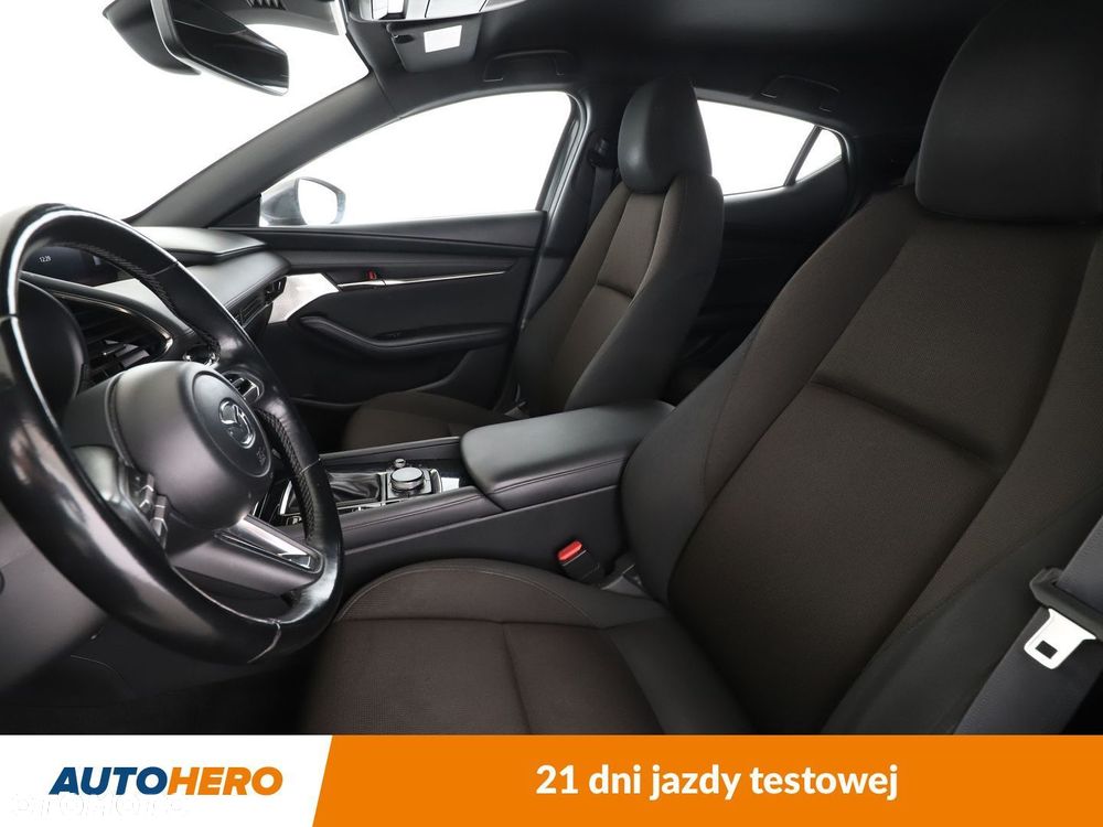 Mazda 3 - 10