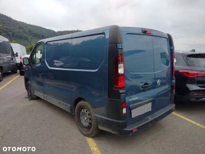 Renault Trafic 2.0  Nissan NV300 - 8