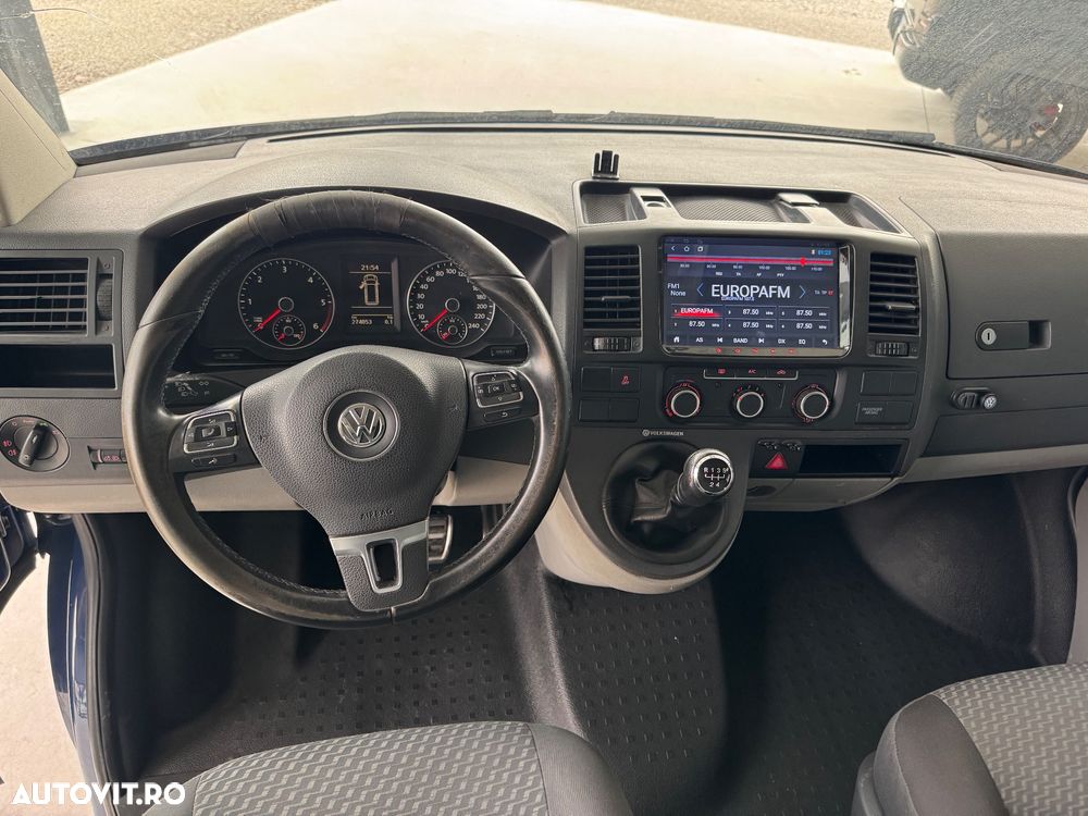 Volkswagen Transporter T5 - 13