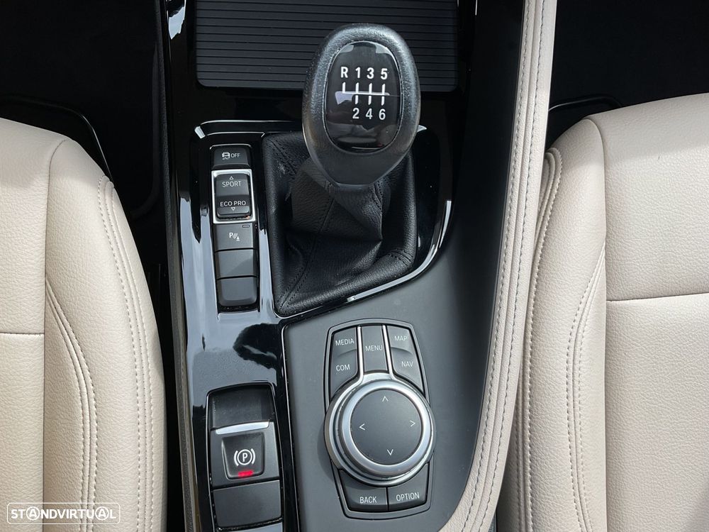 BMW X2 16 d sDrive - 29