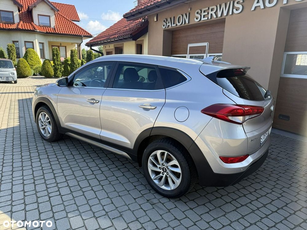 Hyundai Tucson blue 1.7 CRDi 2WD Passion - 10