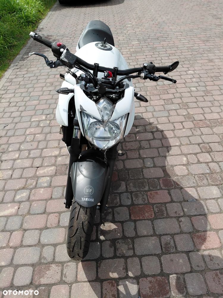 Yamaha XJ - 9