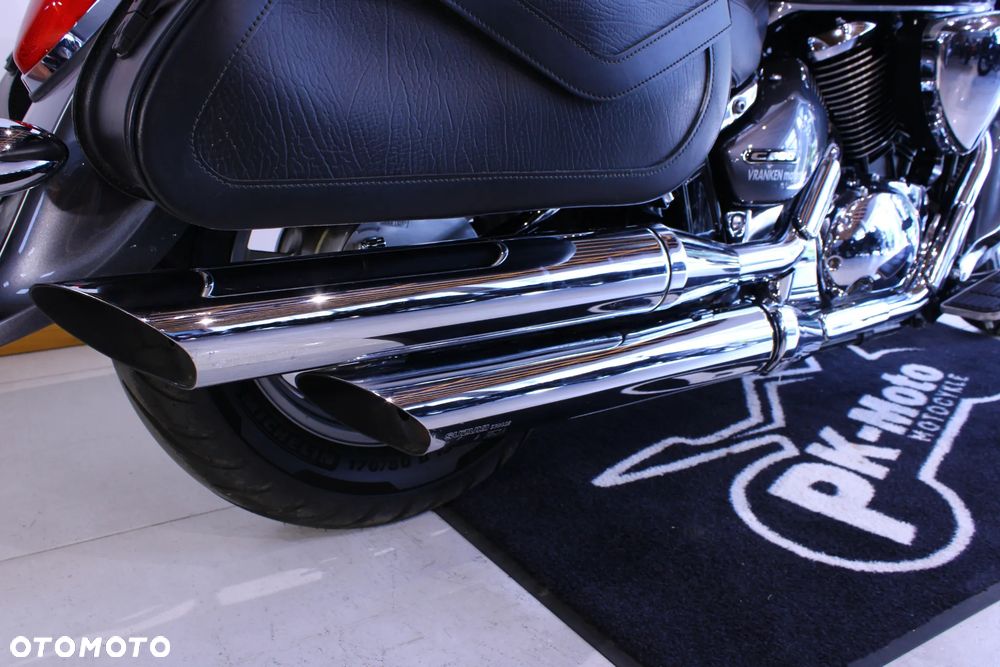 Suzuki Intruder - 23