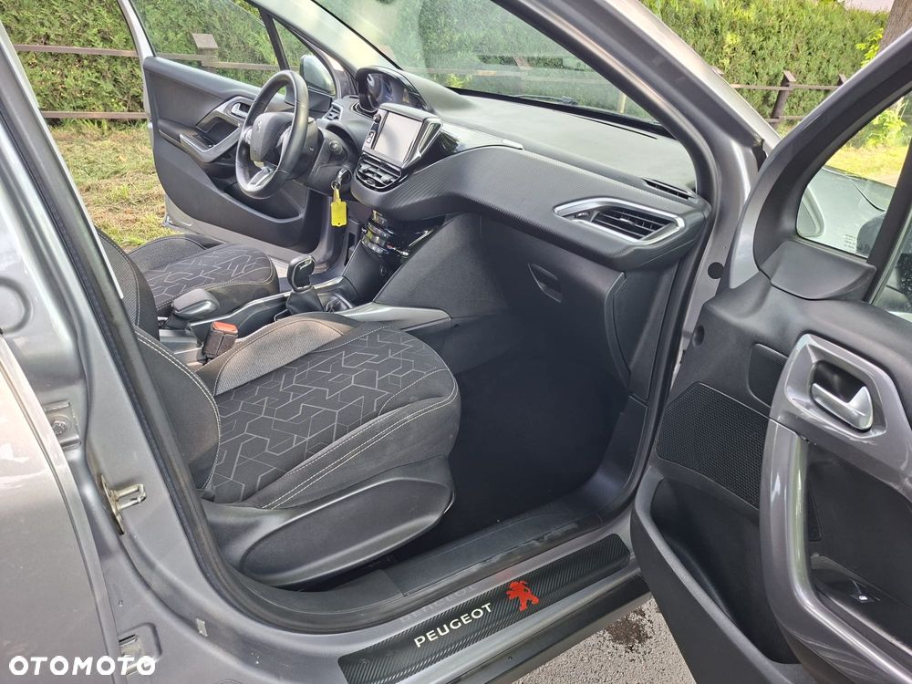 Peugeot 2008 1.6 BlueHDi Active S&S - 18