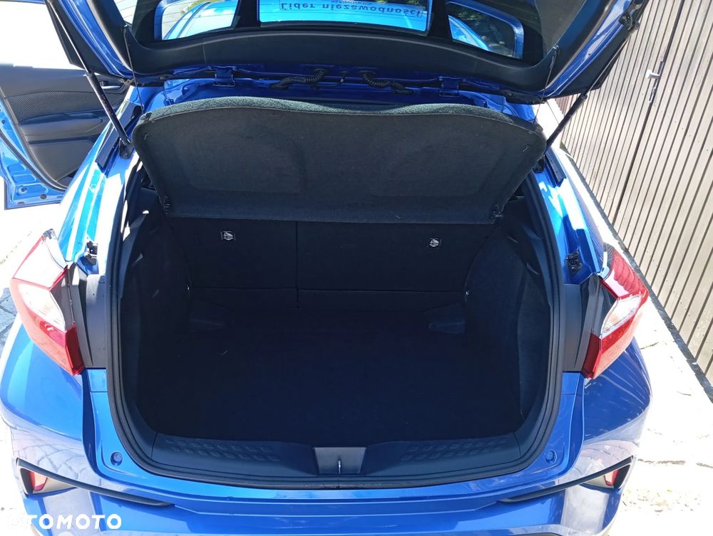 Toyota C-HR 1.2 T GPF Premium - 11