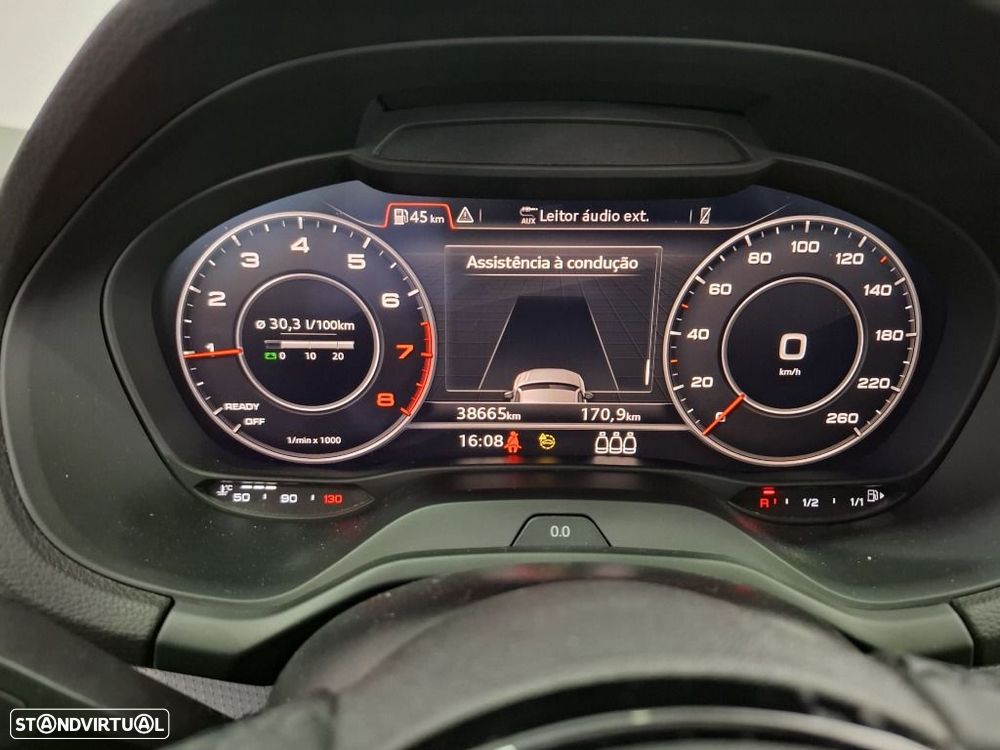 Audi Q2 30 TFSI Advanced - 18