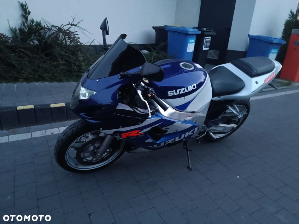 Suzuki GSX-R - 2