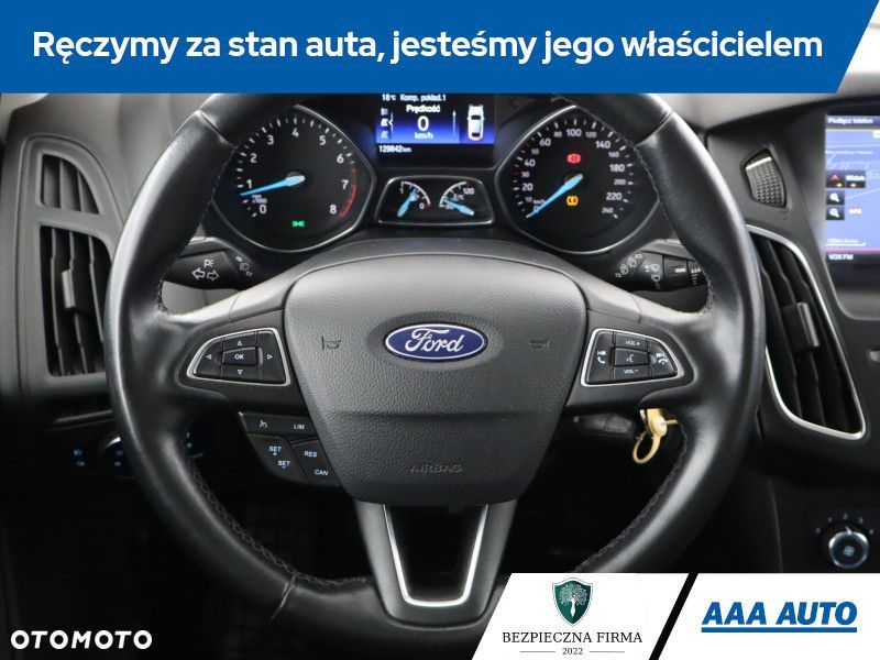 Ford Focus SW - 17