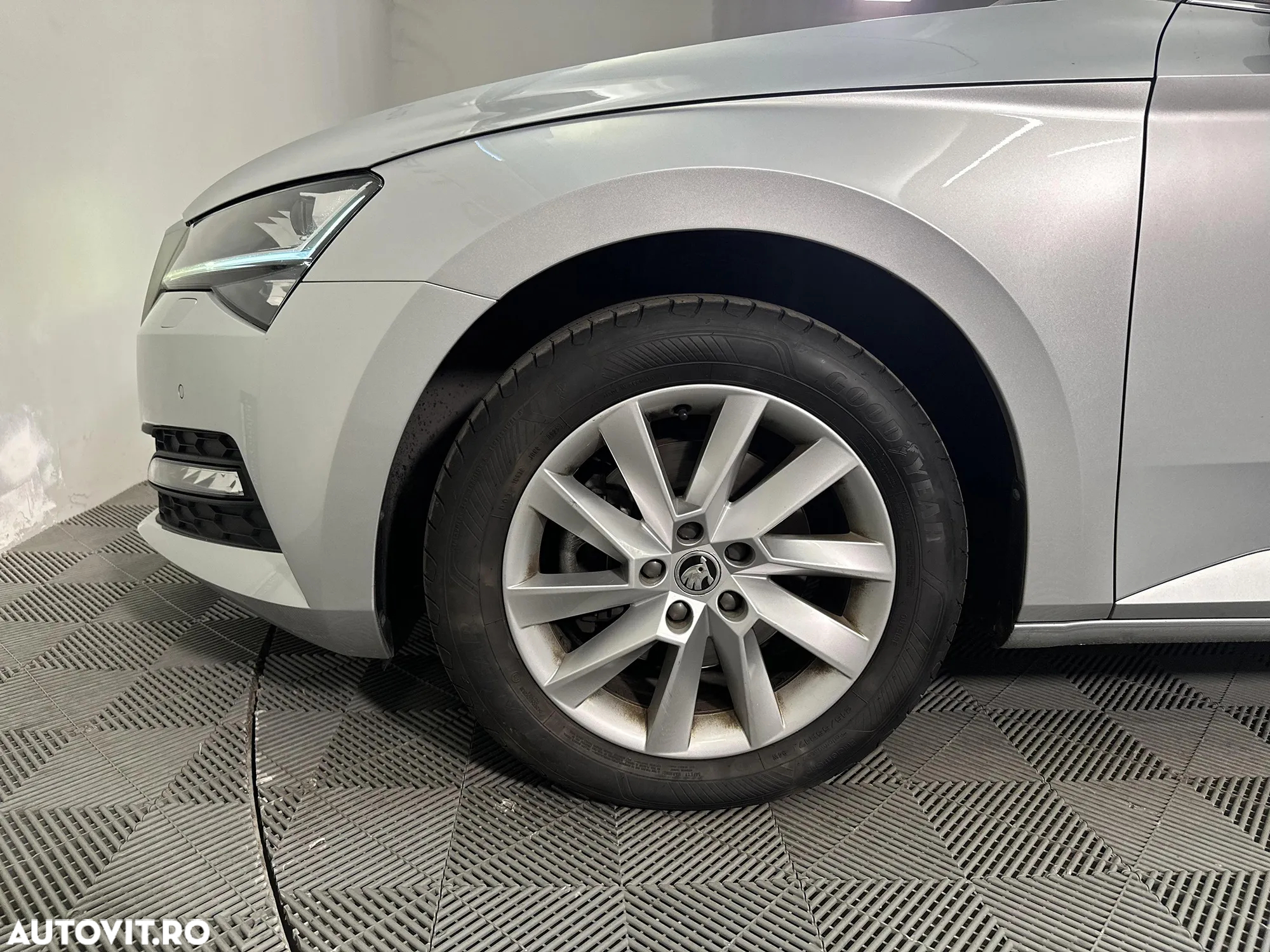 Skoda Superb - 13