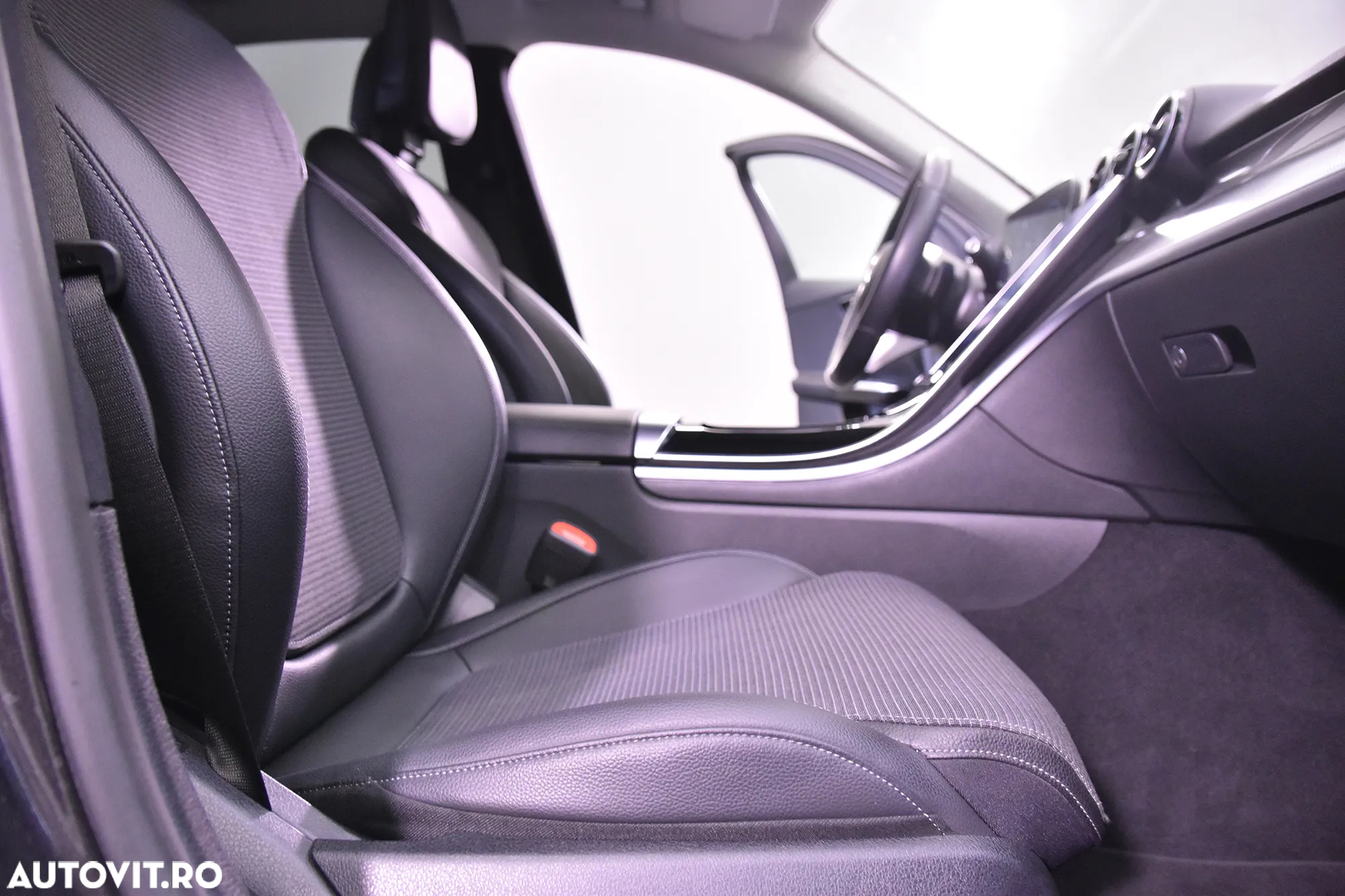 Mercedes-Benz C 200 d 9G-TRONIC - 11