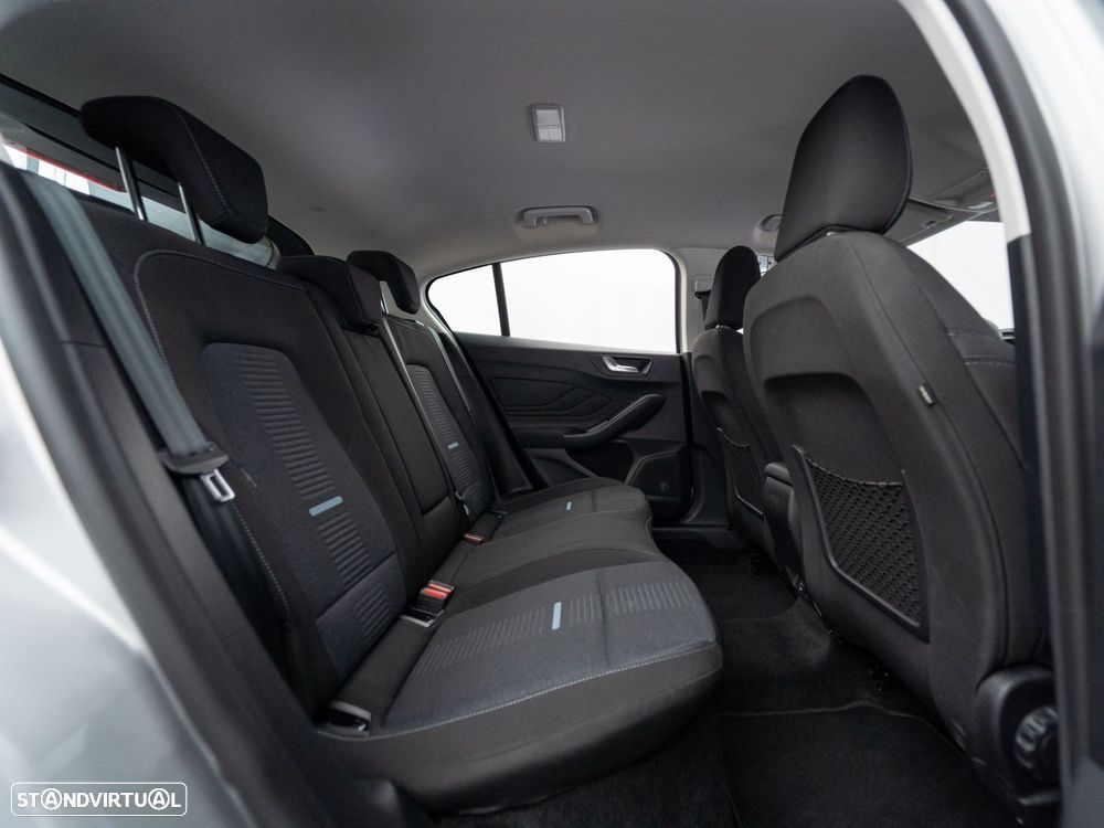 Ford Focus 1.5 TDCi ECOBlue Active Aut. - 40