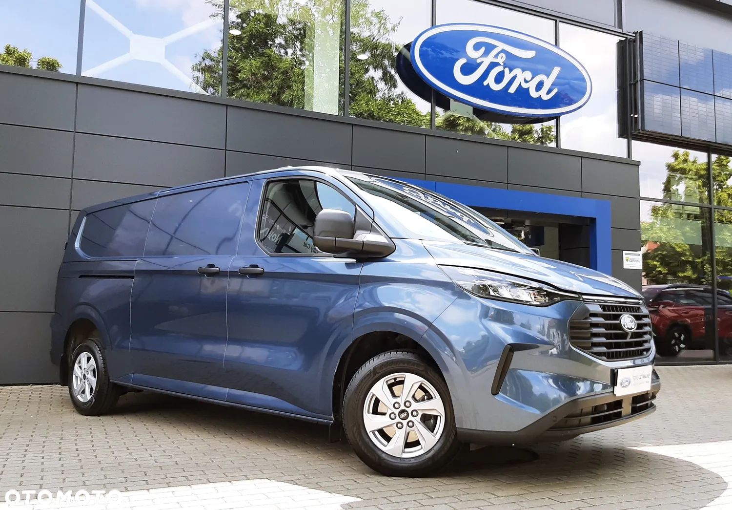 Ford Custom - 3