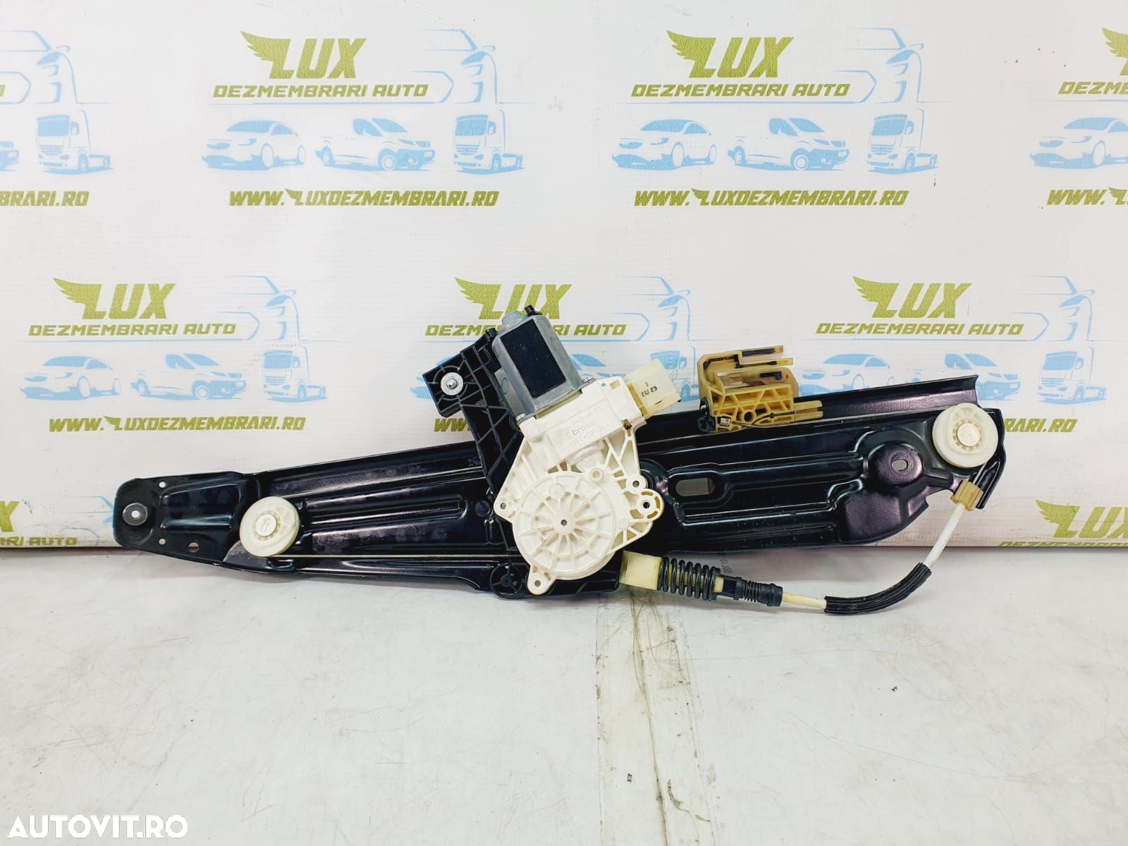 Macara geam dreapta spate 7182122-f10-s 942889-100 BMW Seria 5 F11  [din 2009 pana  2013] - 1