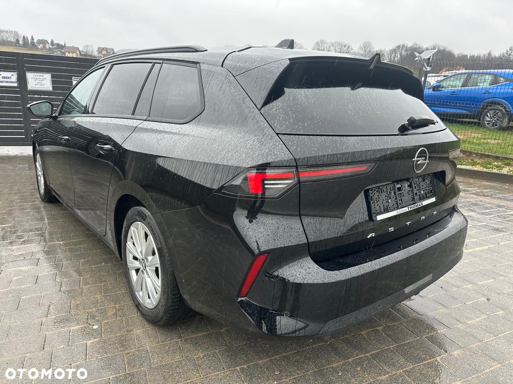 Opel Astra 1.5 D Automatik Enjoy - 4