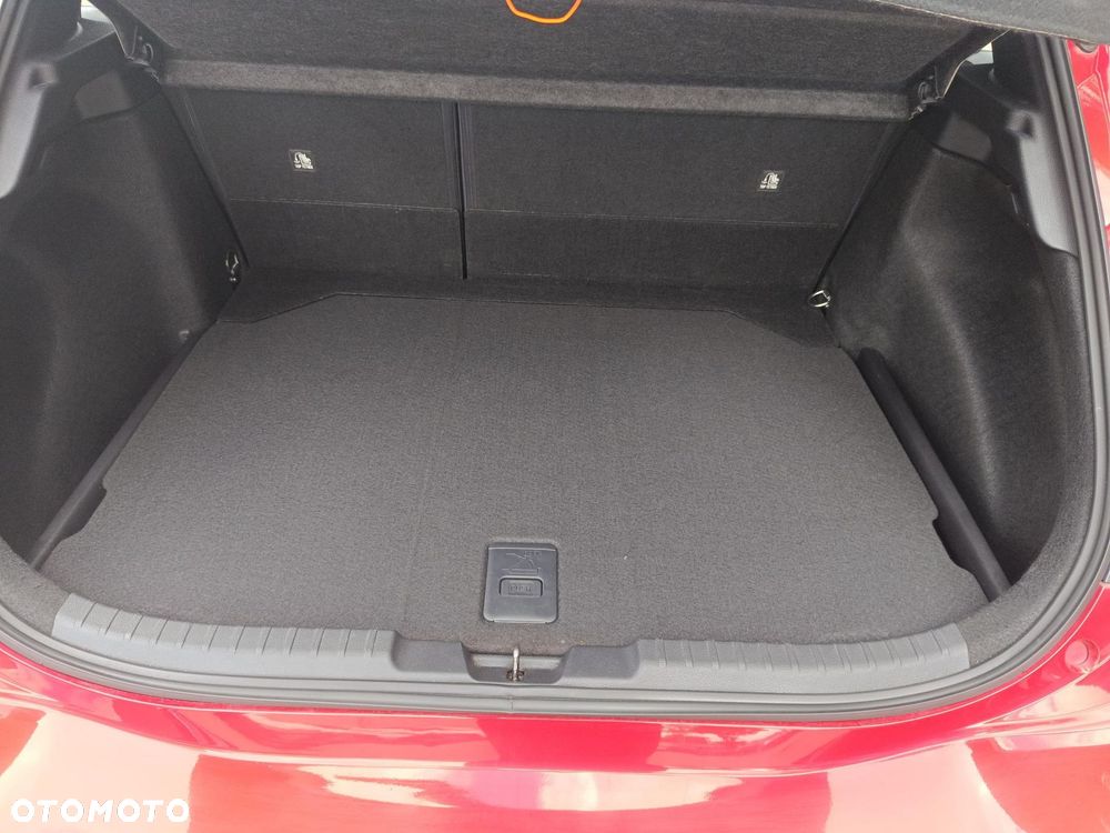 Toyota Corolla 2.0 Hybrid Comfort - 21