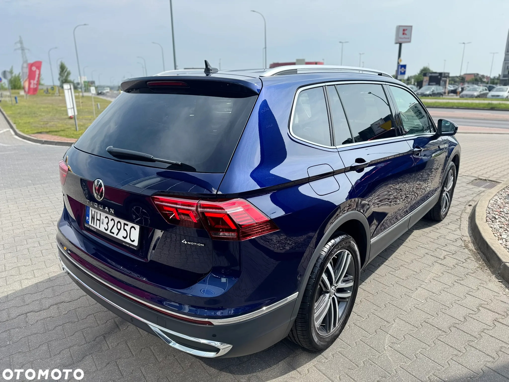 Volkswagen Tiguan 2.0 TDI SCR 4Mot Elegance DSG - 5