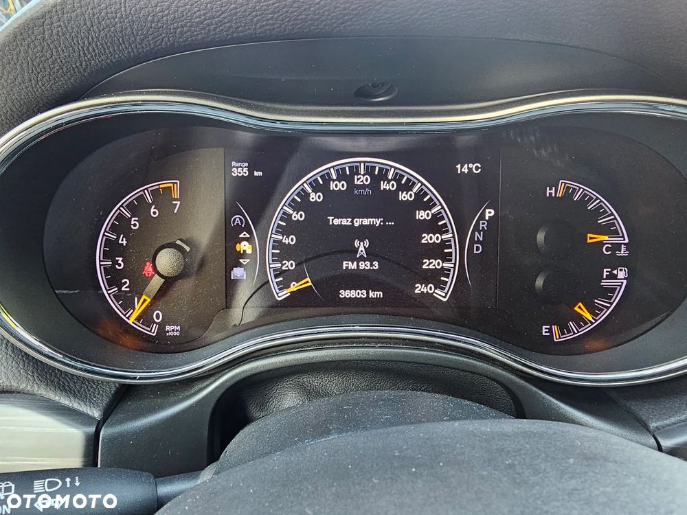 Jeep Grand Cherokee 3.6 V6 Laredo - 2