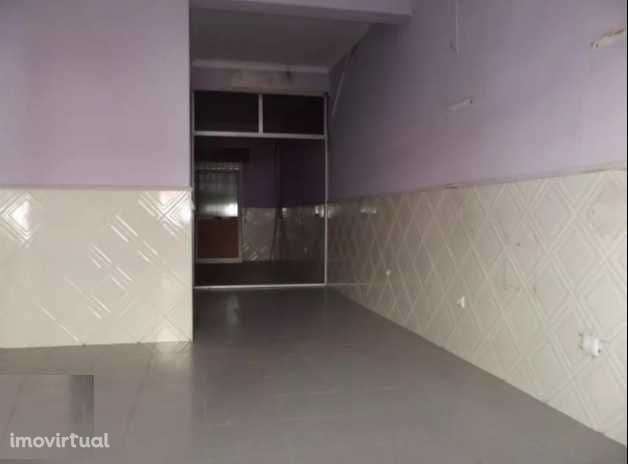 Loja para Arrendamento - Pinhal NOvo - Grande imagem: 3/4