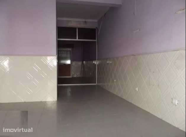 Loja para Arrendamento - Pinhal NOvo - Grande imagem: 3/4