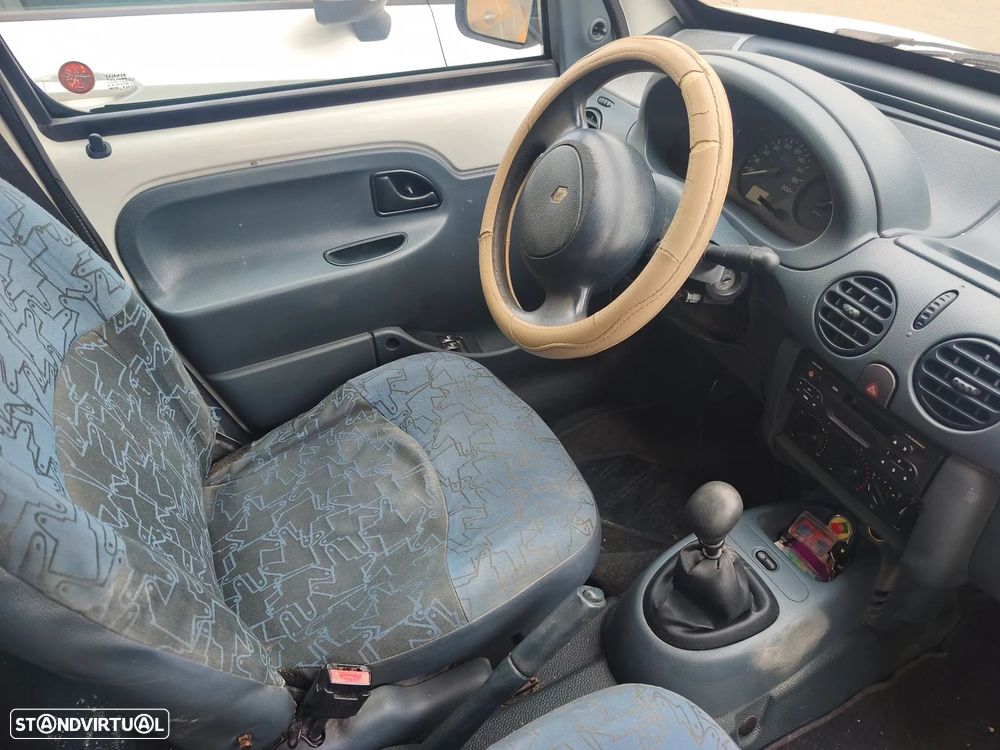 Renault Kangoo 1.2 RT Pampa - 5