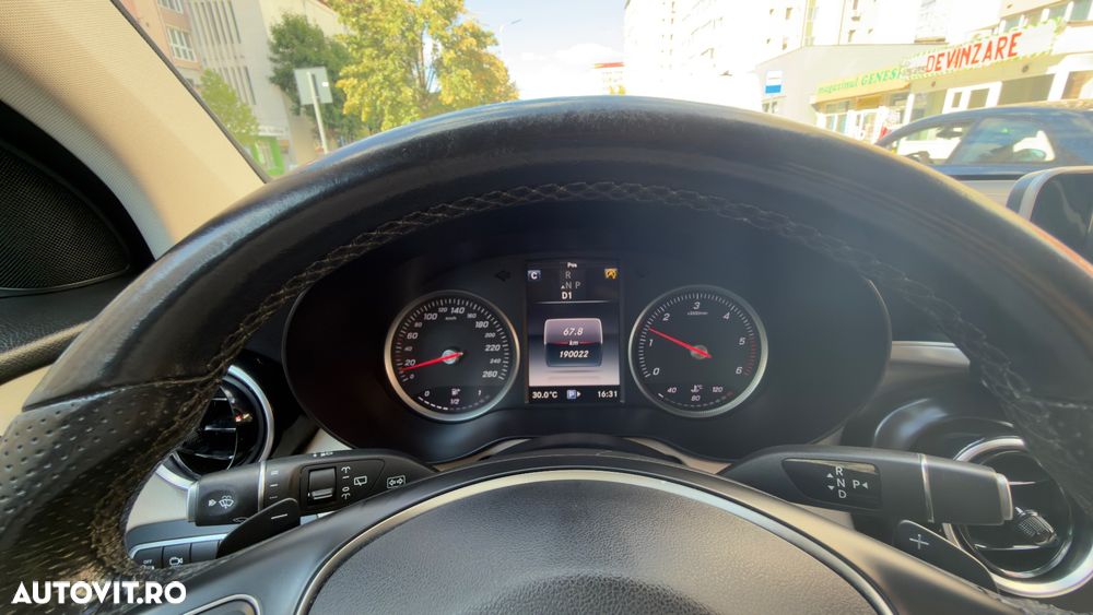 Mercedes-Benz GLC 250 d 4MATIC - 15