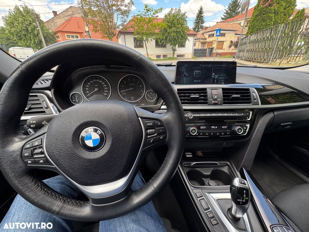 BMW Seria 3 330e iPerformance AT Sport Line Shadow - 9