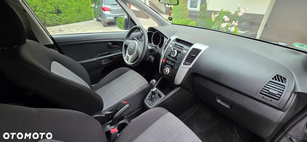 Kia Venga 1.4 CVVT Spirit - 9