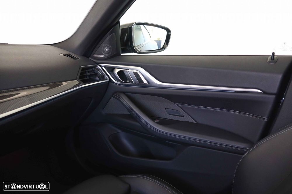 BMW i4 eDrive35 Pack Desportivo M - 33