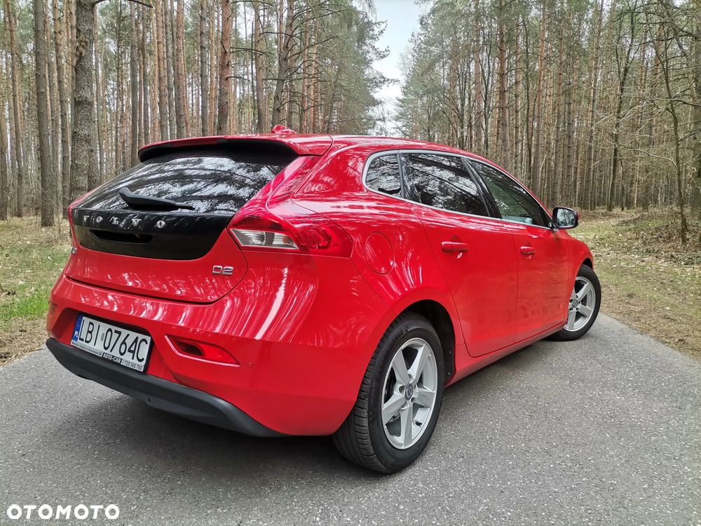 Volvo V40 D2 - 4