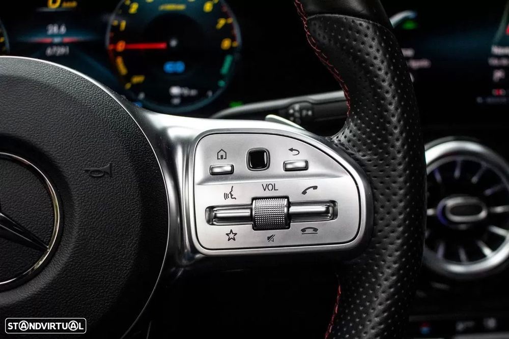 Mercedes-Benz GLA 250 e AMG Line - 15