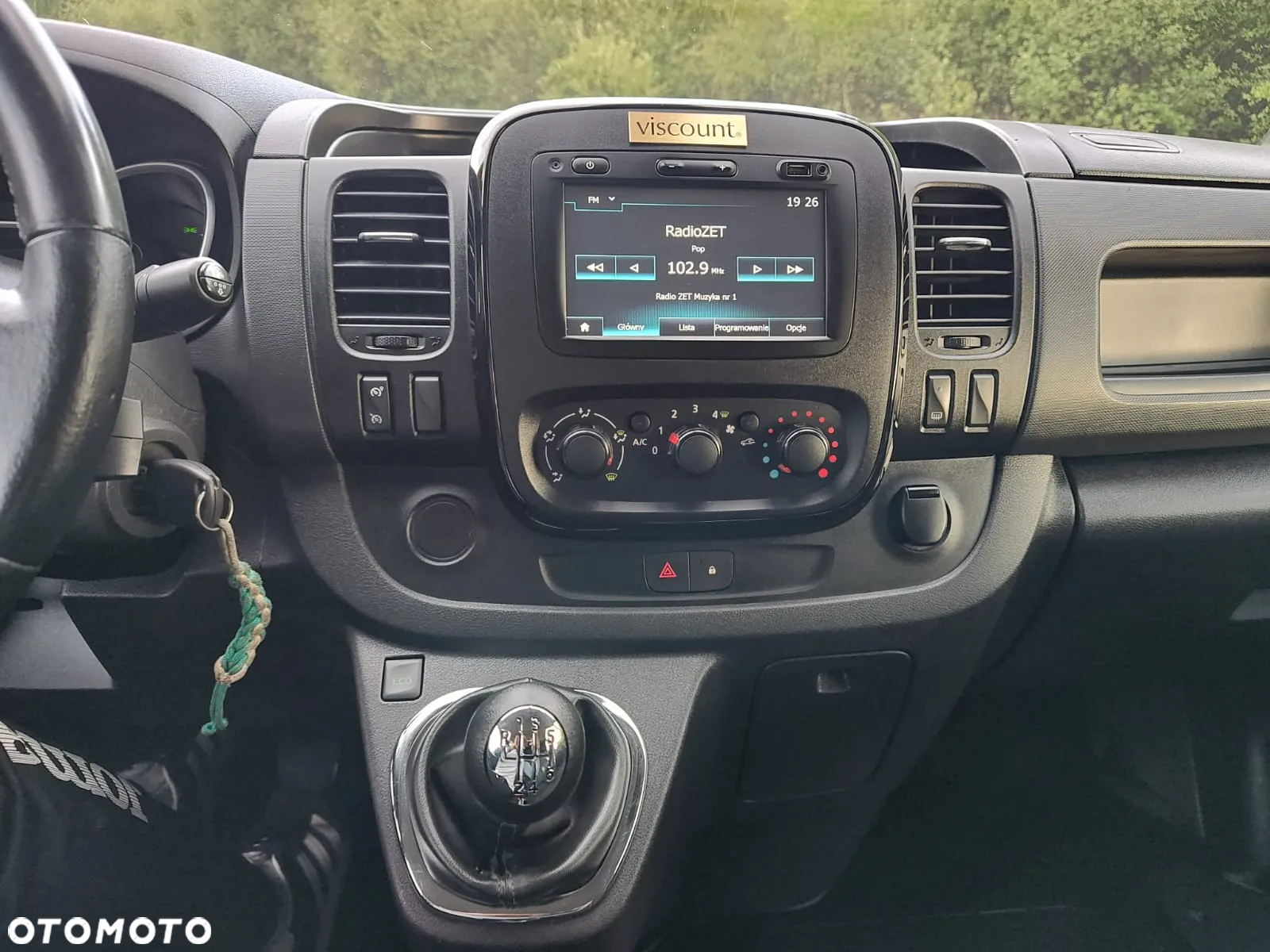 Opel Vivaro - 28