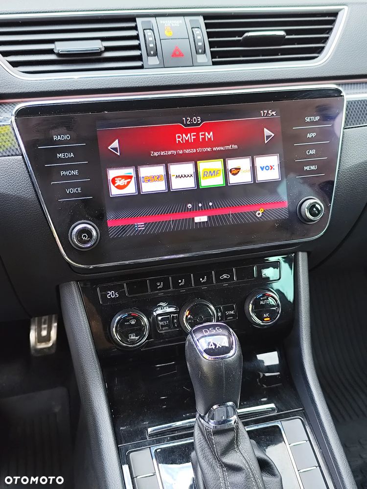 Skoda Superb 2.0 TSI 4x4 Sportline DSG - 15