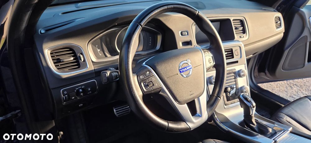 Volvo V60 D4 Drive-E Ocean Race - 28