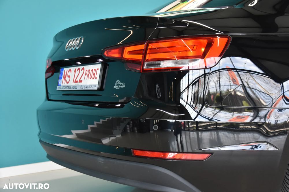 Audi A4 2.0 TDI DPF multitronic Attraction - 22