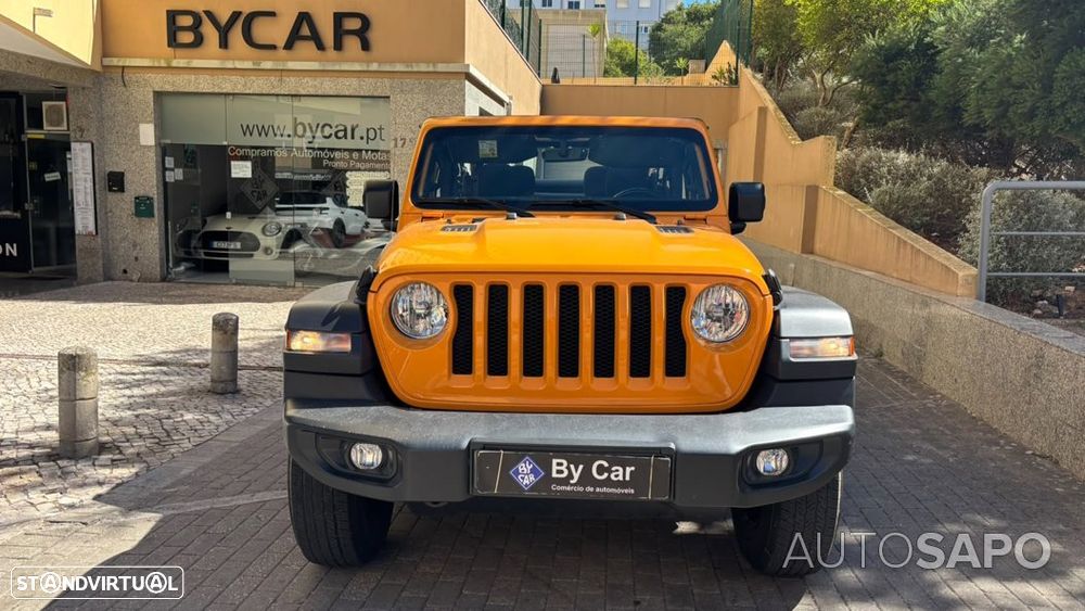 Jeep Wrangler - 5