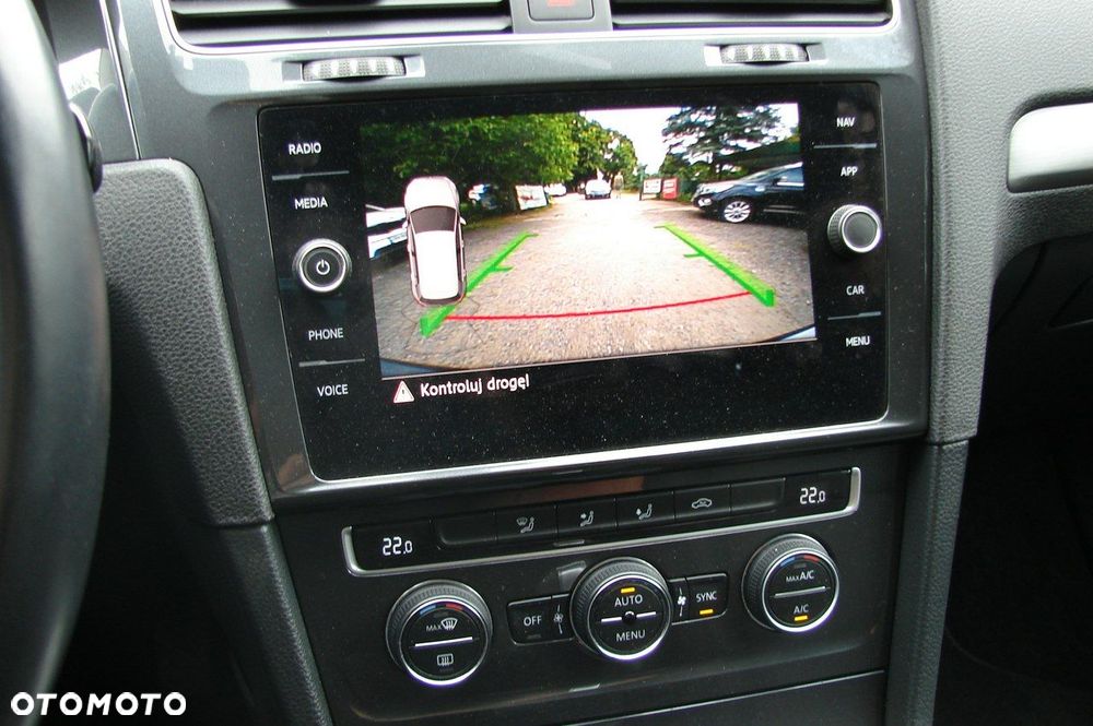 Volkswagen Golf - 26