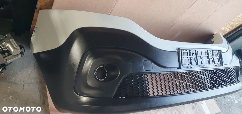 Zderzak przód przedni Renault Trafic III Lift - 7